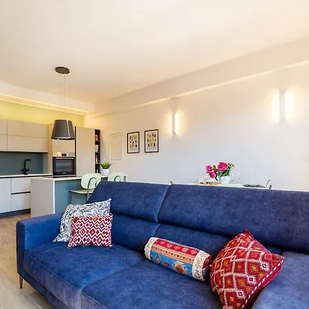 Lägenhet 10 Min Duomo-centro-navigli Luxury 4 Posti Milano
